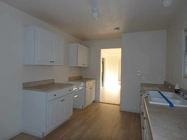 11107 & 11107 1/2 Virginia AveLynwood, CA, 90262Los Angeles County