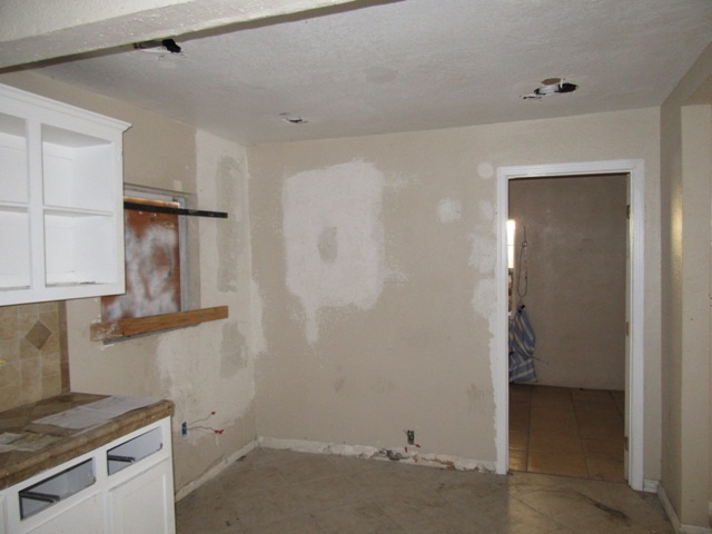 12017 3rd AveLynwood, CA, 90262Los Angeles County