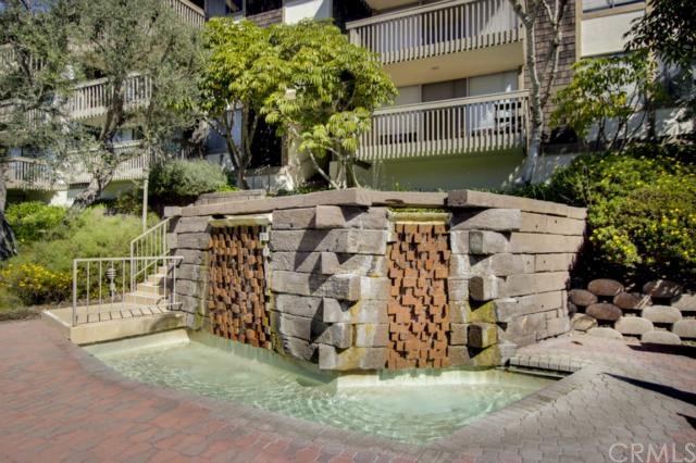 6542 Ocean Crest Drive, Rancho Palos Verdes, CA 90275