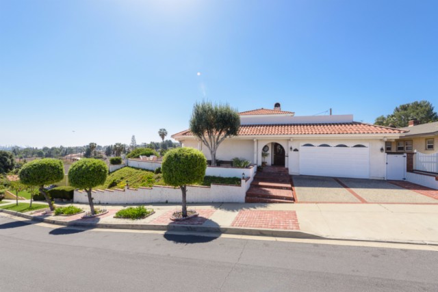 4325 Via Frascati
