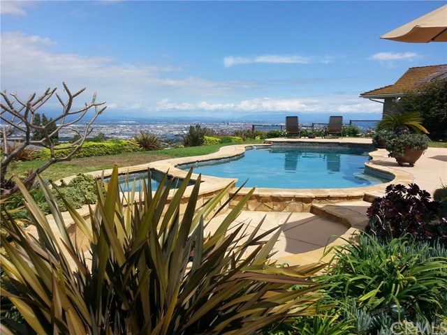 30523 Santa Luna Dr