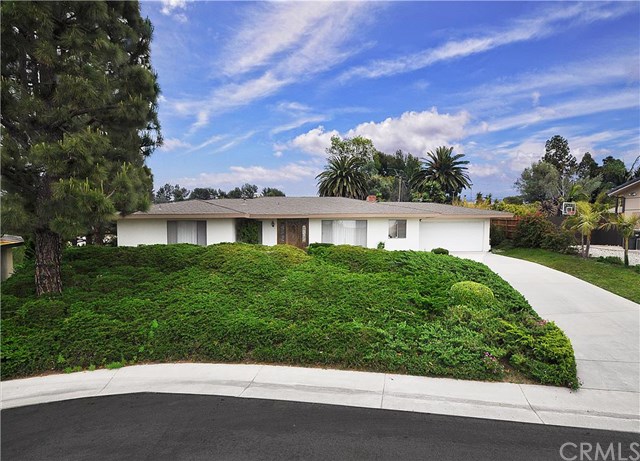 30523 Santa Luna Dr