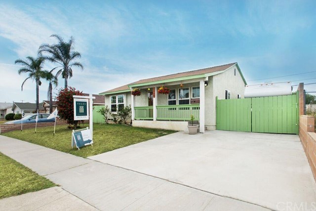 1105 Stanford Ave