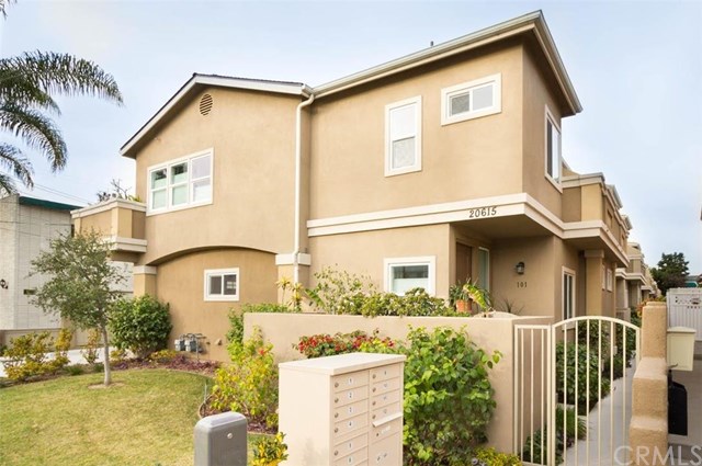 609 Meyer Ln
