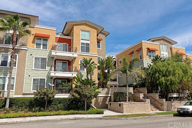 2120 Clark Ln