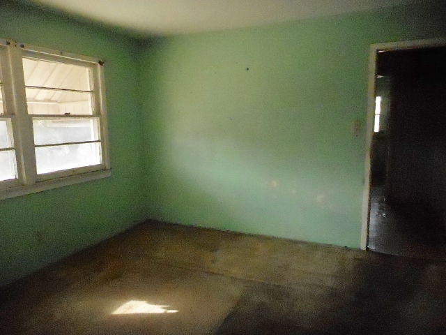 8931 Mcnerney AveSouth Gate, CA, 90280Los Angeles County