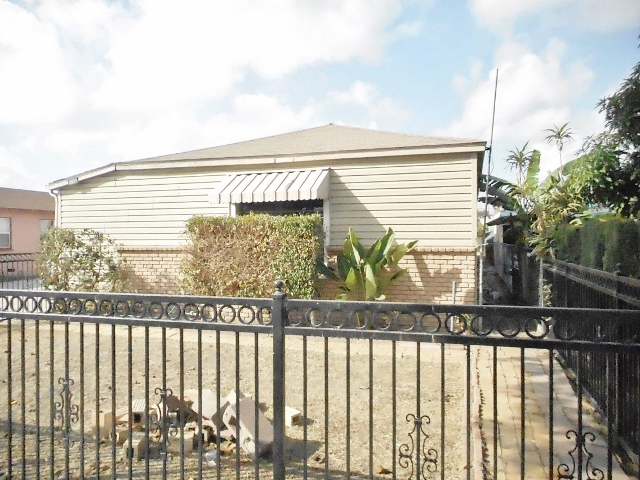 8931 Mcnerney AveSouth Gate, CA, 90280Los Angeles County