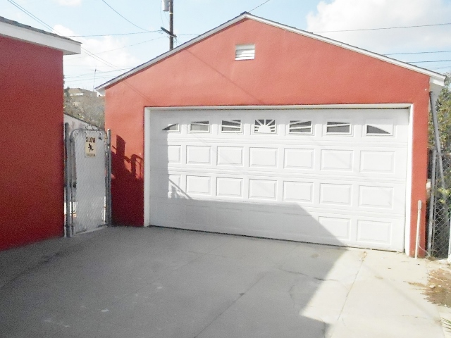 8963 San Antonio Ave.South Gate, CA, 90280Los Angeles County