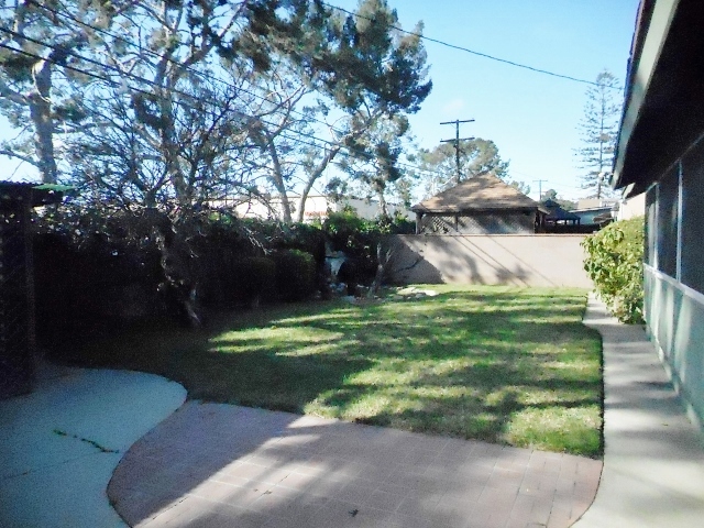 9801 S. 11th Ave.Inglewood, CA, 90305Los Angeles County