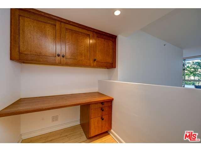 201OCEAN Avenue, Santa Monica, CA 90402