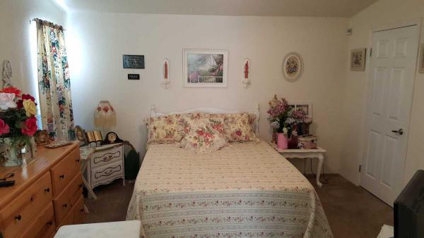 Knolls Manor 24200 Walnut St #28Torrance, CA 90501
