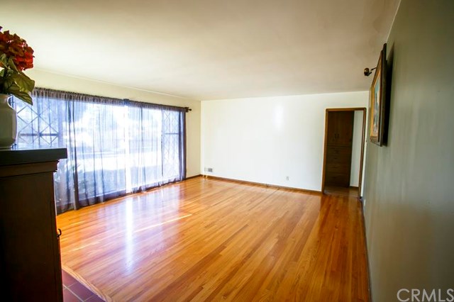 10517 Beverly Boulevard, Whittier, CA 90601