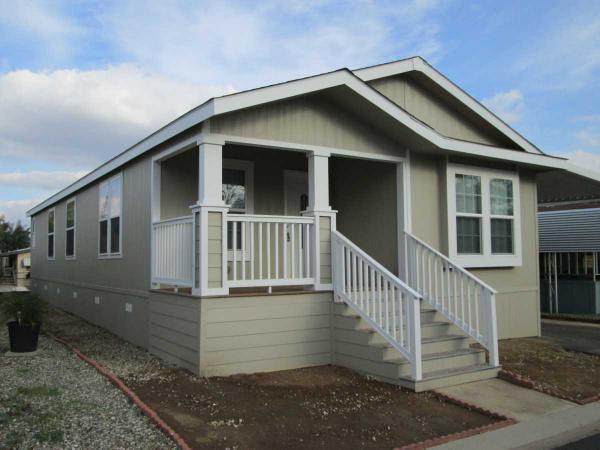 Candlewood Park10745 Victoria AvenueWhittier, CA 90604