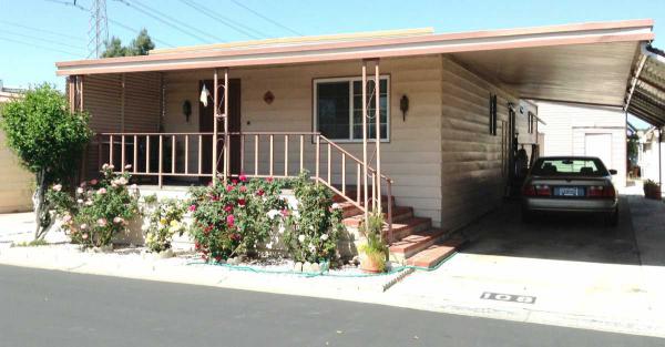 Whittier Mobile Country Club10550 Dunlap Crossing Rd #108Whittier, CA 90606