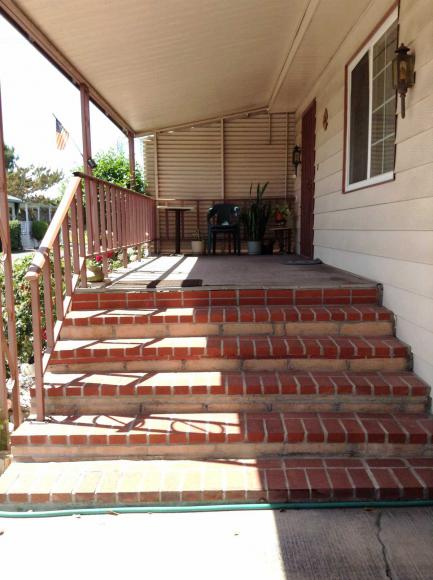 Whittier Mobile Country Club10550 Dunlap Crossing Rd #108Whittier, CA 90606