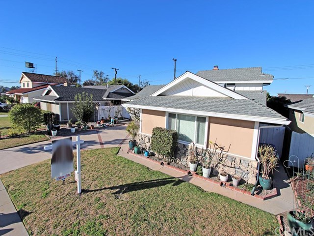 10471 Christopher Street, Cypress, CA 90630