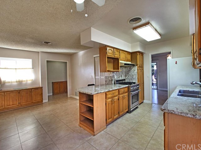 10471 Christopher Street, Cypress, CA 90630
