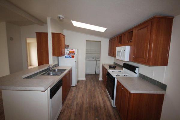 Lincoln Center MHP 9080 Bloomfield, #251Cypress, CA 90630
