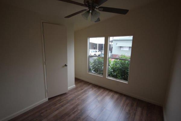 Lincoln Center MHP 9080 Bloomfield, #251Cypress, CA 90630