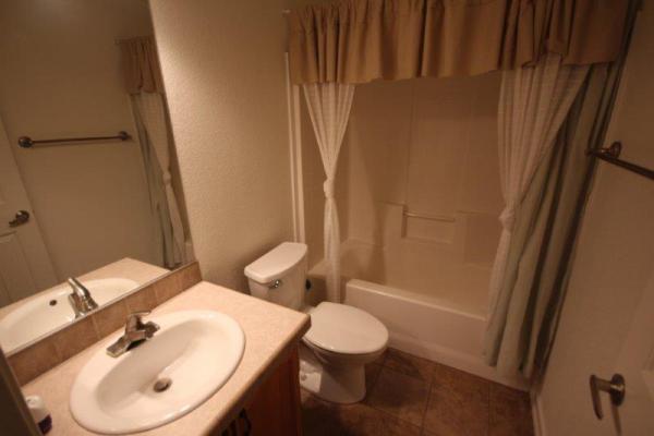 Lincoln Center MHP 9080 Bloomfield #65Cypress, CA 90630