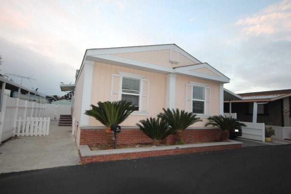 Lincoln Center MHP 9080 Bloomfield #213Cypress, CA 90630