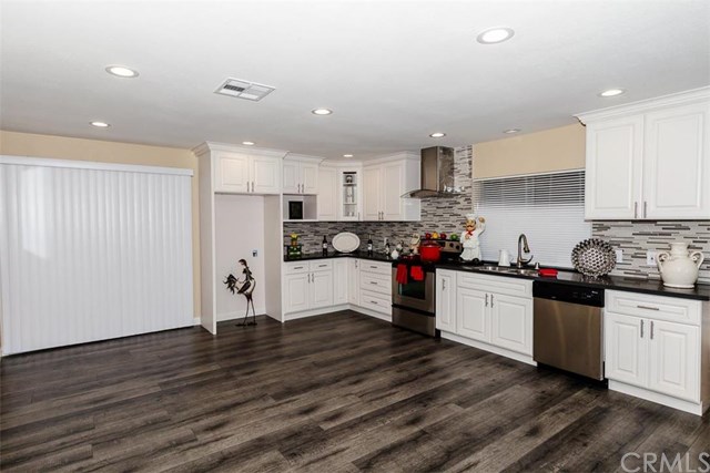 11685 Java Street, Cypress, CA 90630