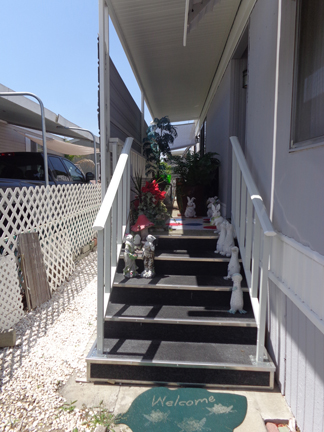 Lincoln Center MHP 9080 bloomfield #247Cypress, CA 90630