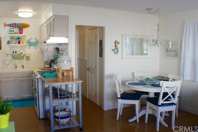 318 Descanso Avenue, Avalon, CA 90704