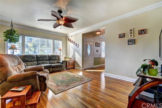 4842 Obispo Avenue, Lakewood, CA 90712