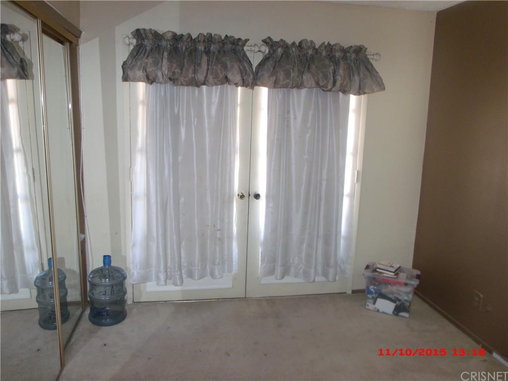 5261 Meadow Wood Avenue, Lakewood, CA 90712