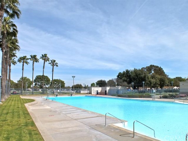 4145 Faust Avenue, Lakewood, CA 90713