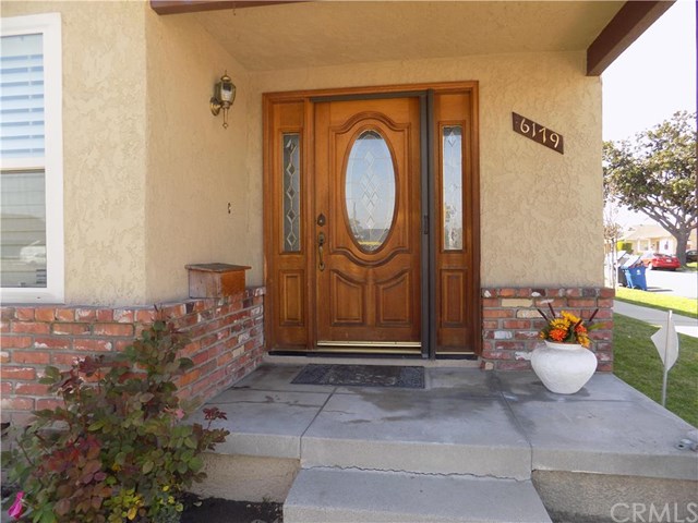 6179 Bellflower Boulevard, Lakewood, CA 90713