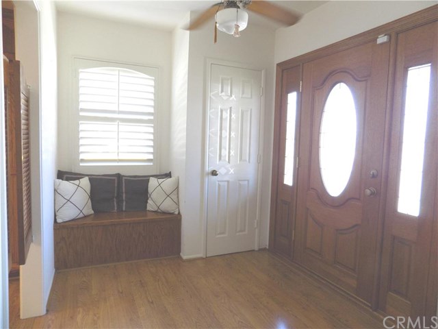 6179 Bellflower Boulevard, Lakewood, CA 90713