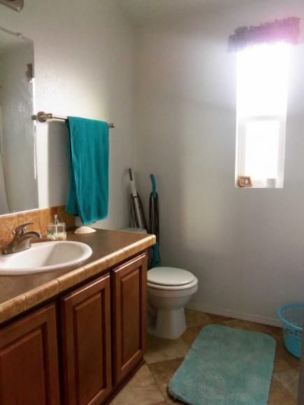Los Amigos Mobile Estates 20806 s. gridley rdLakewood, CA 90715