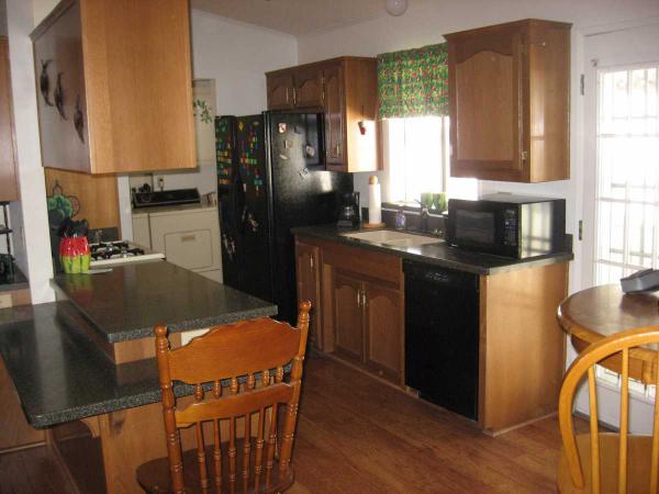 Grandview Moble Home Park 24100 Pennsylvania Ave #111Lomita, CA 90717