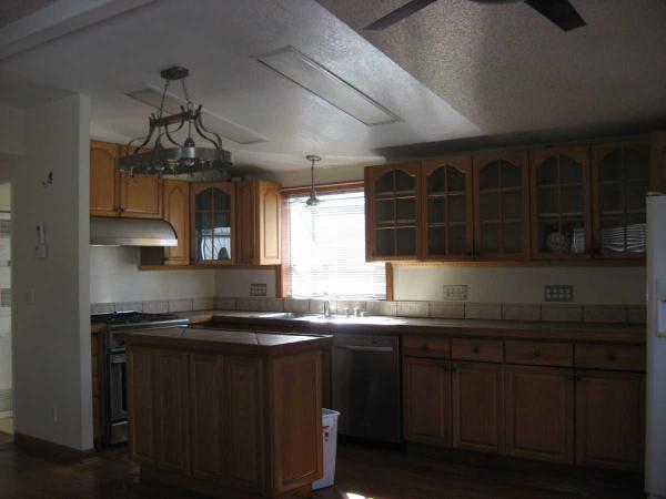 Grandview Moble Home Park 24100 Pennsylvania Ave #85Lomita, CA 90717