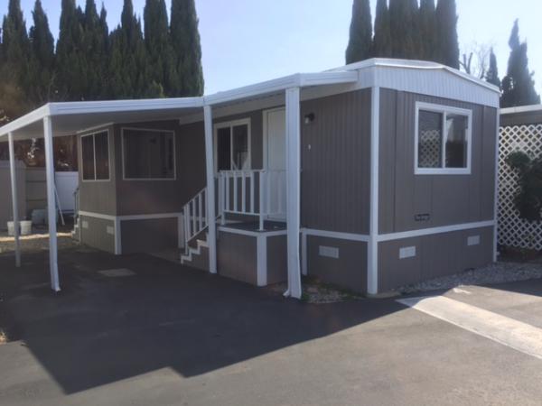 Crestview Lodge For Mobile Homes 2350 250th StreetLomita, CA 90717