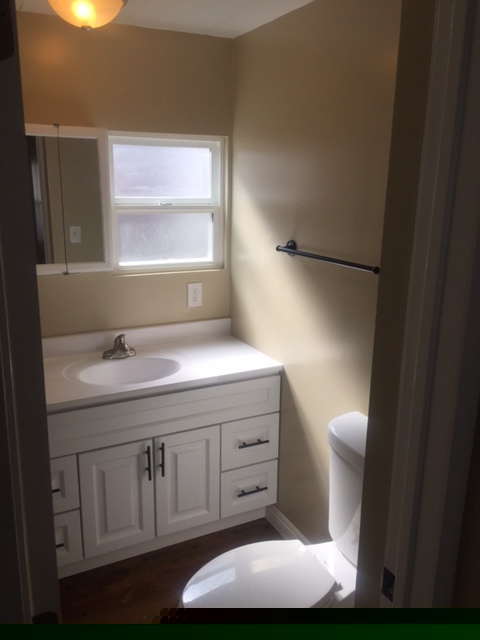 Crestview Lodge For Mobile Homes 2350 250th StreetLomita, CA 90717
