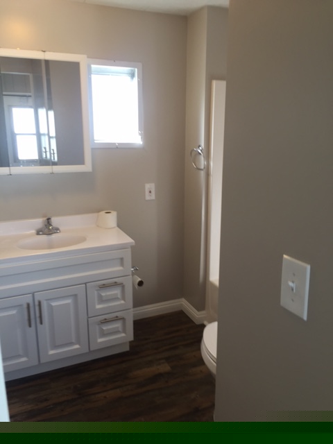 Crestview Lodge For Mobile Homes 2350 250th St.Lomita, CA 90717