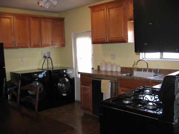 Rolling Hills Trailer Park 24725 Pennsylvania Ave #D4Lomita, CA 90717