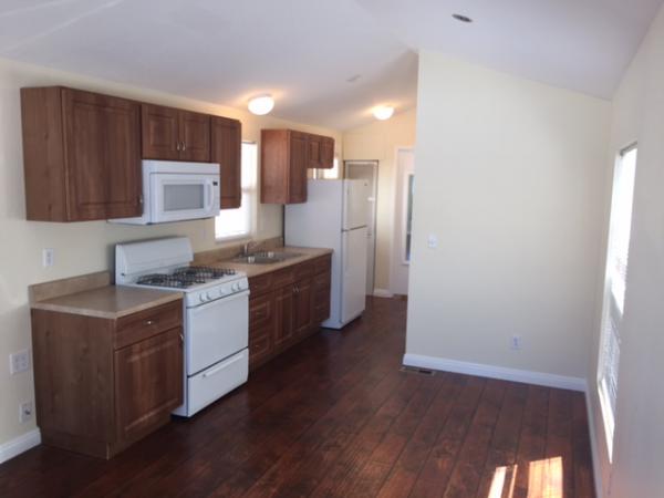 Crestview Lodge For Mobile Homes 2350 250th Street, #37Lomita, CA 90717