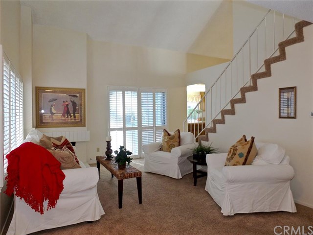 5152 Olympic Drive, Los Alamitos, CA 90720