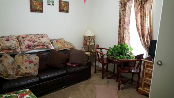 Californian Mobile Home Estates 7101 E. Rosecrans Ave, Space 128Paramount, CA 90723