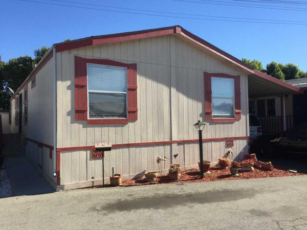 Californian Mobile Home Estates 7101 E Rosecrans AV #33Paramount, CA 90723