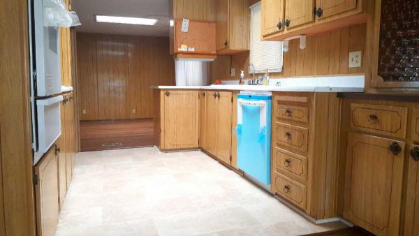 Metropolitan Mobile Home Park 16600 Orange Ave., Sp. #87Paramount, CA 90723