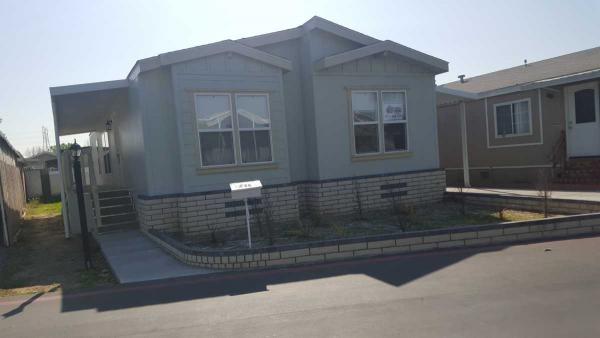 Americana Mobile Home Park 16600 Downey Ave. #140Paramount, CA 90723