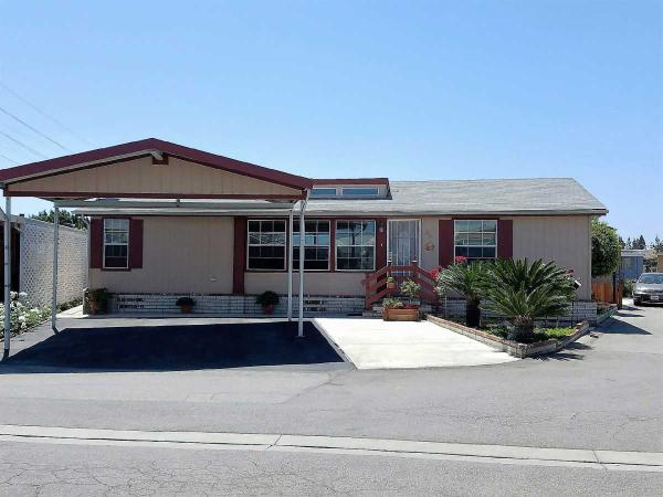 Californian Mobile Home Estates 7101 E. Rosecrans Ave, Space #56Paramount, CA 90723