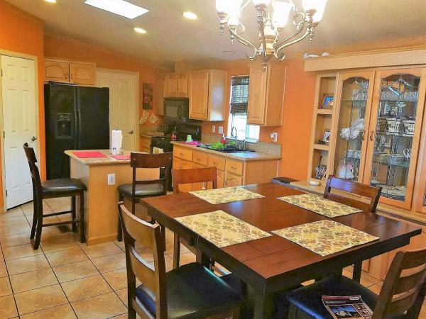 Californian Mobile Home Estates 7101 E. Rosecrans Ave, Space #56Paramount, CA 90723