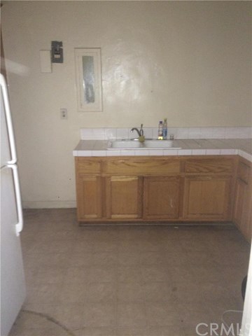906 N Fries Avenue, Wilmington, CA 90744