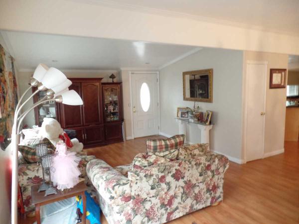 Carson Harbor Village 17701 S. AVALON#381Carson, CA 90746